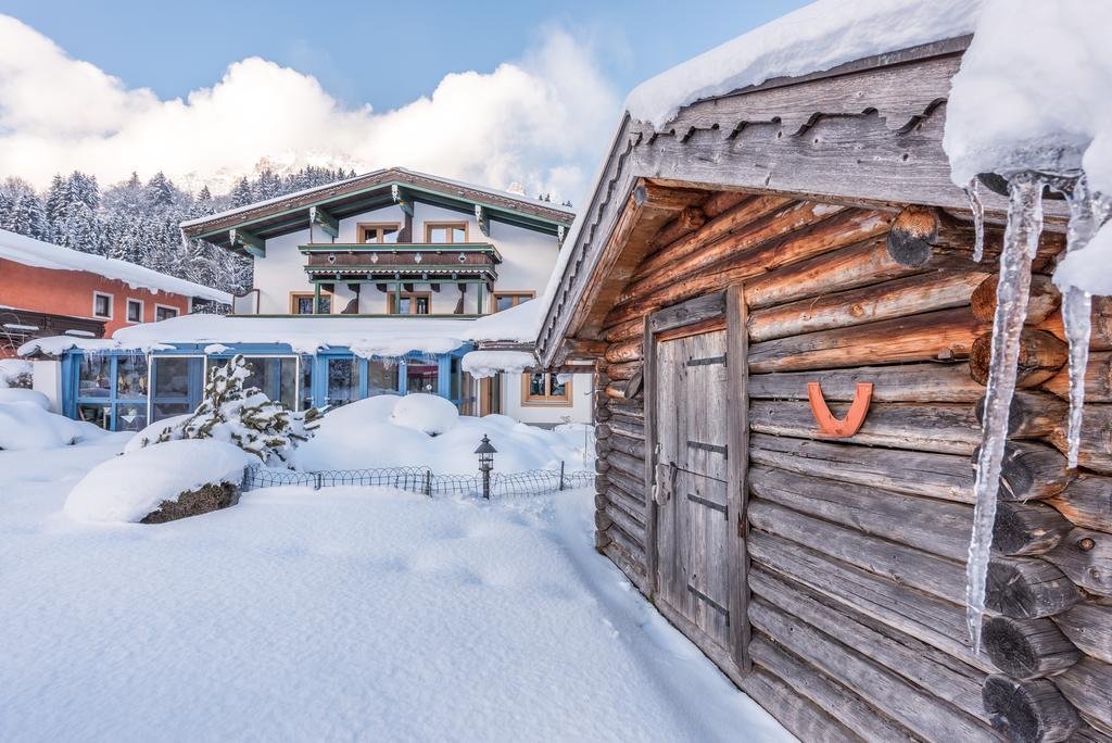 Pension Restaurant Dorfalm Леоганг Екстер'єр фото