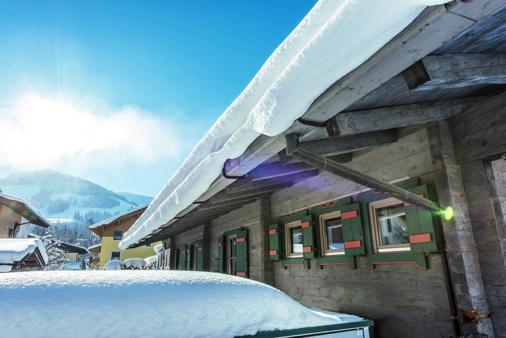 Pension Restaurant Dorfalm Леоганг Екстер'єр фото